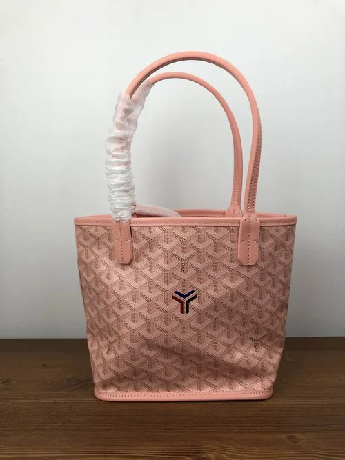 11 Goyard Handbag Medium Women Luxury Coated Gilbert Canvas