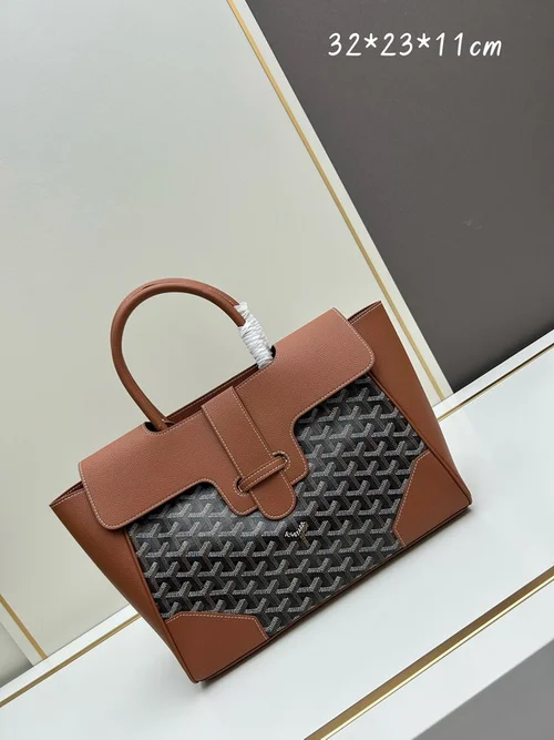 11 Goyard Handbag Medium Women Luxury Coated Gilbert Canvas