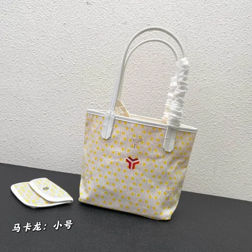 11 Goyard Handbag Medium Women Luxury Coated Gilbert Canvas