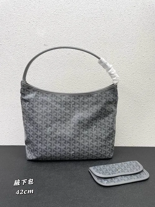 11 Goyard Axillary Pouch Small Women Luxury Coated Canvas