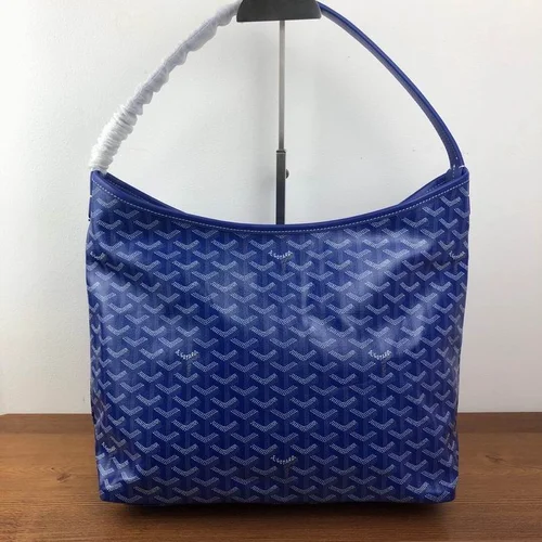 11 Goyard Axillary Pouch Small Women Luxury Coated Canvas