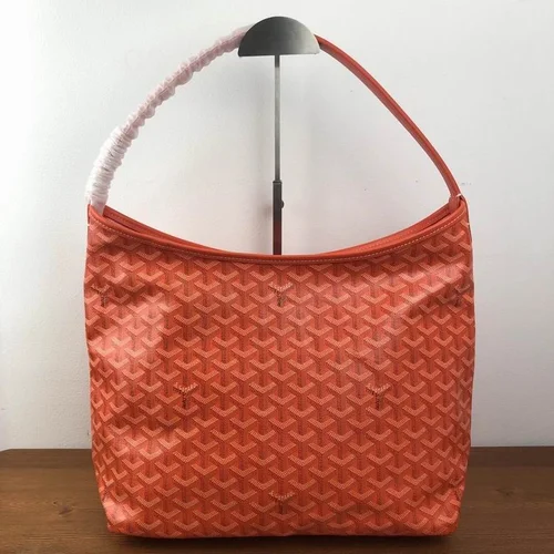 11 Goyard Axillary Pouch Small Women Luxury Coated Canvas