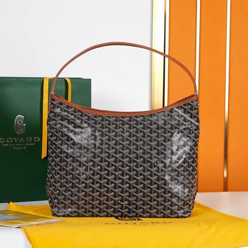 11 Goyard Axillary Pouch Small Women Luxury Coated Canvas