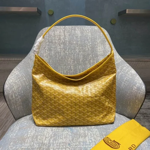 11 Goyard Axillary Pouch Small Women Luxury Coated Canvas