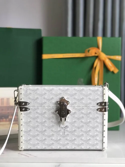 Goyard Cassette Shoulder Bag Original Authentic Luxury