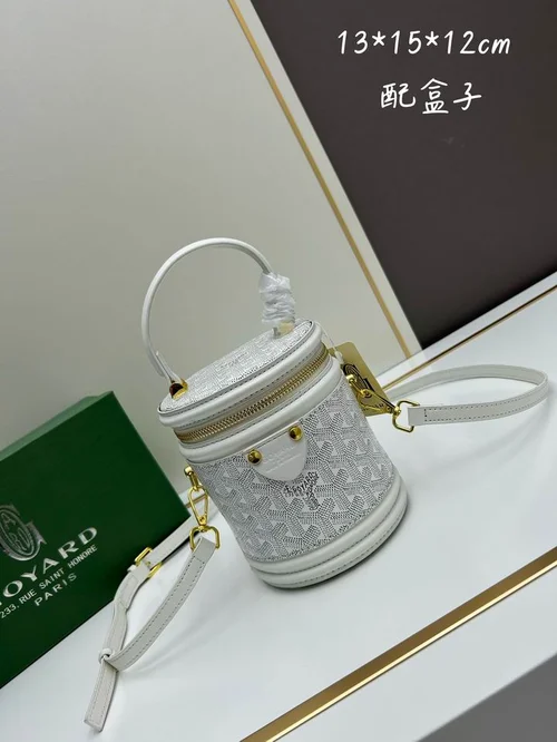 11 Goyard Petit Flot Bucket Bag Small Women Luxury Coated Canvas