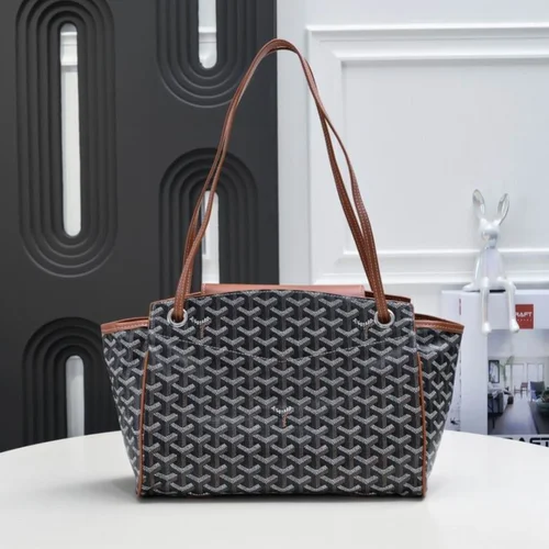 11 Goyard Rouette Shoulder Bag Small Women Luxury Coated Canvas