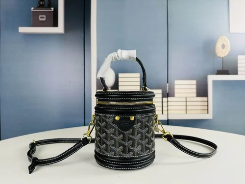 Goyard Makeup Cosmetic Pouch Women Luxury Coated Canvas