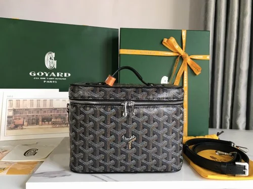 Goyard Makeup Cosmetic Pouch Women Luxury Coated Canvas