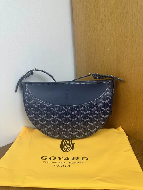 11 Goyard One Shoulder Bag Medium Women Luxury Coated Canvas