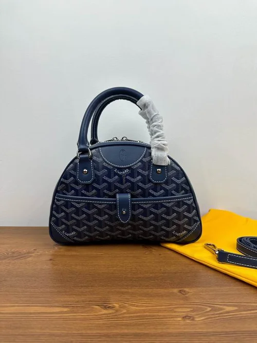 11 Goyard Handbag Medium Women Luxury Coated Gilbert Canvas