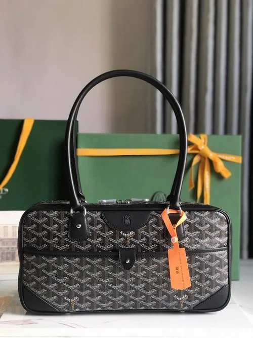 Goyard Bagugette Shoulder Bag Original Authentic Luxury