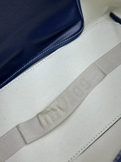 11 Goyard Commuter Bag Medium Women Luxury Coated Canvas