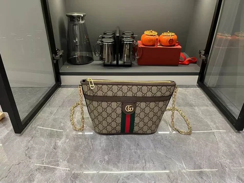 11 Gucci Original Single Shoulder Bag Authentic GG Canvas