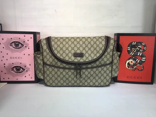 11 Gucci Original Messenger Bag Authentic GG Canvas Luxury