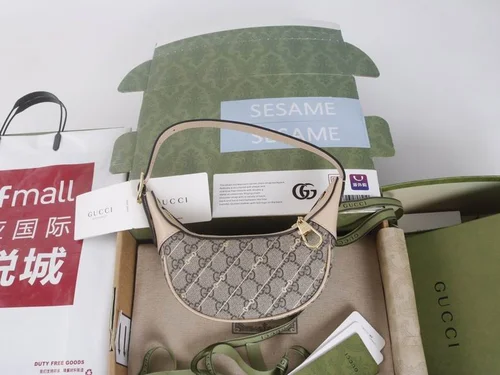 11 Gucci Women's Designer Bags Hot Collection Luxury GG Canvas