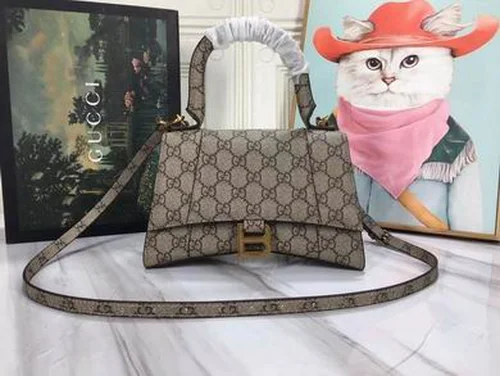 11 Gucci Women's Designer Bags Hot Collection Luxury GG Canvas