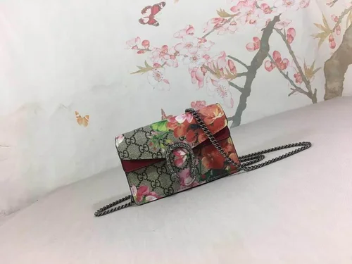 11 Gucci Women's Designer Bags Hot Collection Luxury GG Canvas