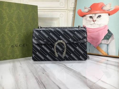 11 Gucci Women's Designer Bags Hot Collection Luxury GG Canvas