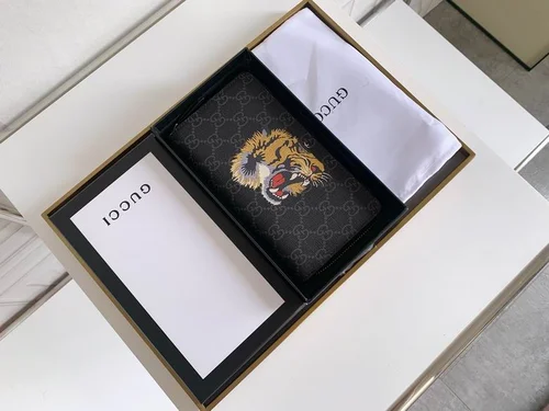 11 Gucci Original Women's Wallet Authentic GG Canvas Luxury