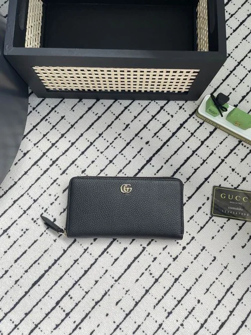 11 Gucci Original Women's Wallet Authentic GG Canvas Luxury