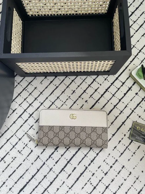 11 Gucci Original Women's Wallet Authentic GG Canvas Luxury