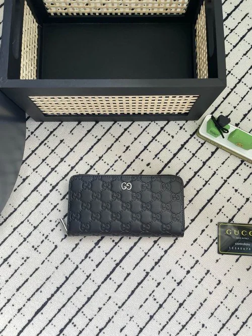 11 Gucci Original Women's Wallet Authentic GG Canvas Luxury