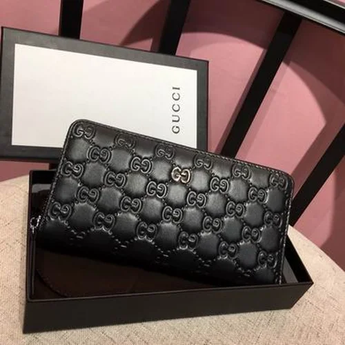 11 Gucci Original Women's Wallet Authentic GG Canvas Luxury