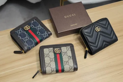 11 Gucci Original Women's Wallet Authentic GG Canvas Luxury