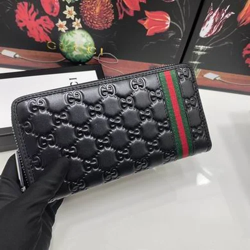 11 Gucci Original Women's Wallet Authentic GG Canvas Luxury