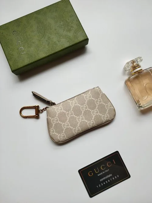 11 Gucci Original Women's Wallet Authentic GG Canvas Luxury