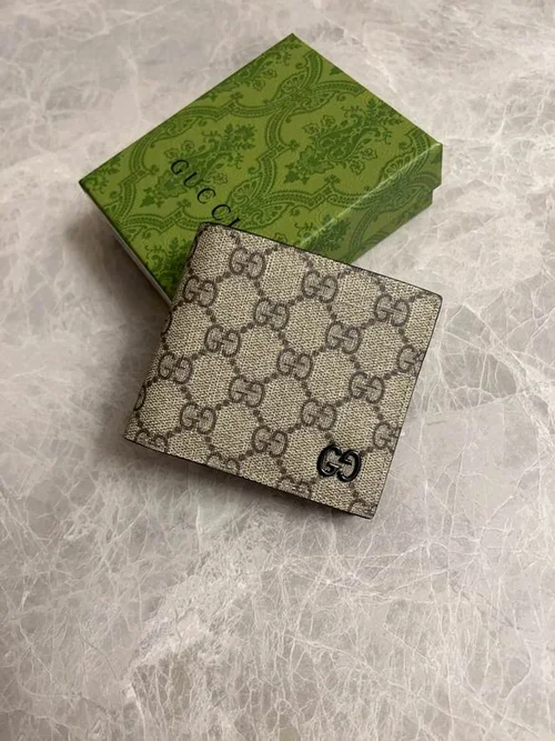 11 Gucci Original Women's Wallet Authentic GG Canvas Luxury