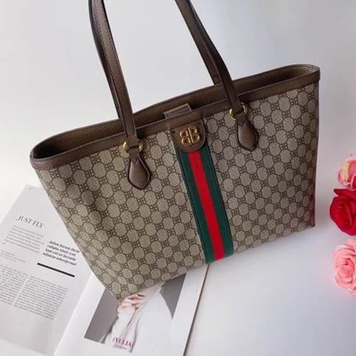 11 Gucci Women's Designer Bags Hot Collection Luxury GG Canvas
