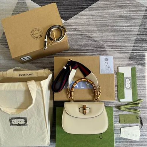 Gucci Original Women's Bags Authentic GG Canvas Collection