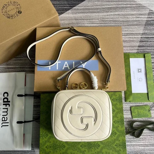 Gucci Original Women's Bags Authentic GG Canvas Collection