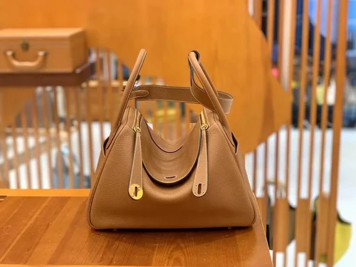 Hermes Original Lindy Bag Authentic Clemence Leather