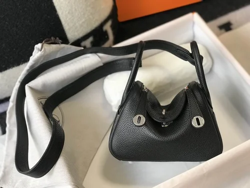 Hermes Original Lindy Bag Authentic Clemence Leather