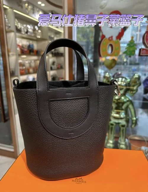 Hermes Original Picotin Lock Authentic Clemence Leather