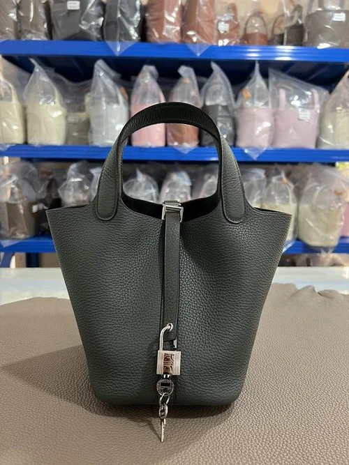 Hermes Original Picotin Lock Authentic Clemence Leather