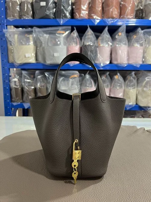 Hermes Original Picotin Lock Authentic Clemence Leather