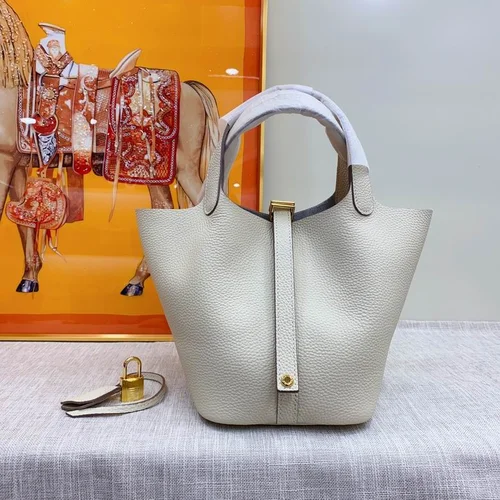 Hermes Original Picotin Lock Authentic Clemence Leather