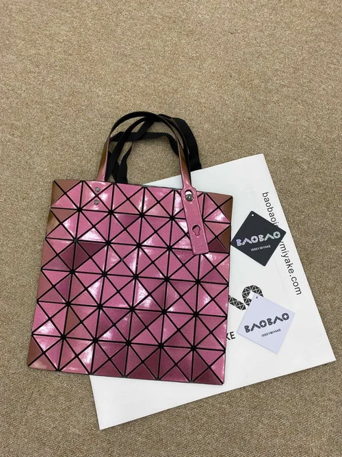 11 Issey Miyake Handbag Medium Women Luxury Pleated Designer