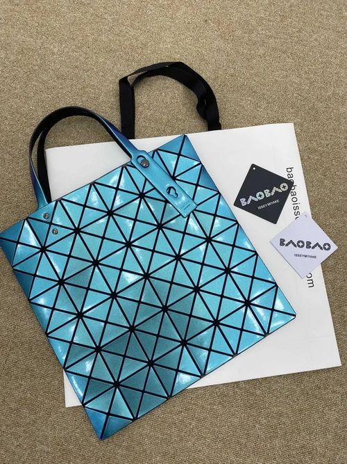 11 Issey Miyake Handbag Medium Women Luxury Pleated Designer