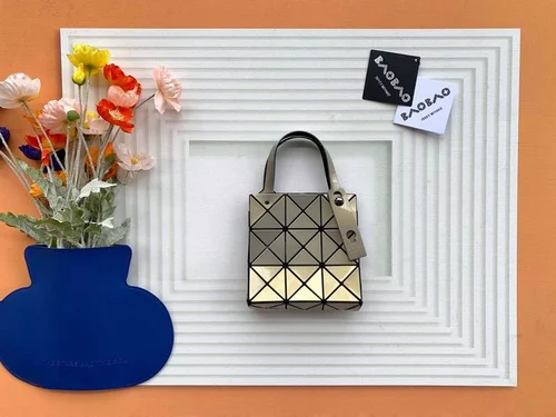 11 Issey Miyake Handbag Medium Women Luxury Pleated Designer