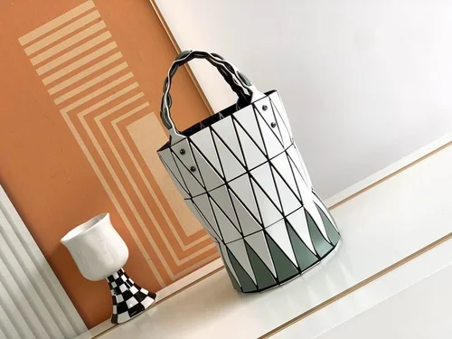 11 Issey Miyake Handbag Medium Women Luxury Pleated Designer