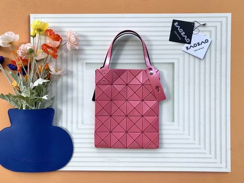 11 Issey Miyake Handbag Medium Women Luxury Pleated Designer