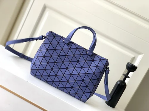 11 Issey Miyake Handbag Medium Women Luxury Pleated Designer