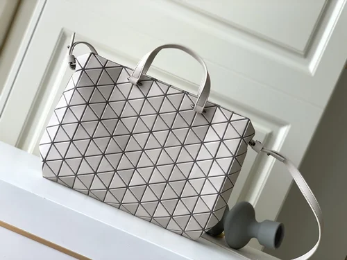 11 Issey Miyake Handbag Medium Women Luxury Pleated Designer