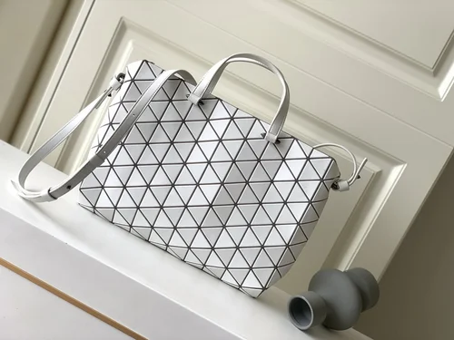 11 Issey Miyake Handbag Medium Women Luxury Pleated Designer