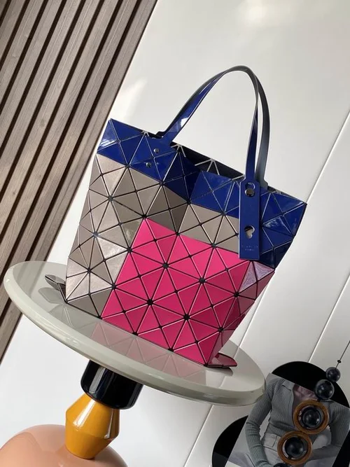 11 Issey Miyake Handbag Medium Women Luxury Pleated Designer